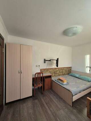 Гостиница Атлантик Адлер Апартаменты с 2 спальнями-4